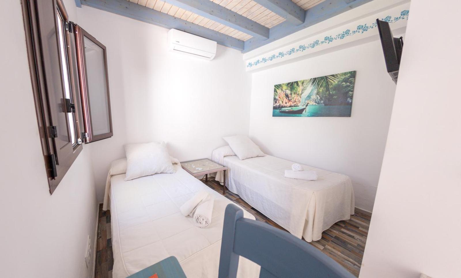 Hotel La Torre Tarifa Room photo